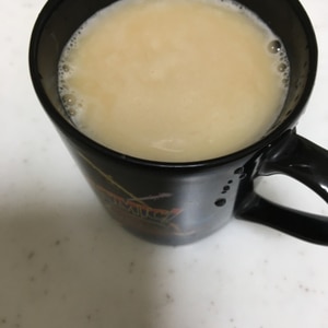 揚げ物のお供に！ 甘くない麦茶ラテ